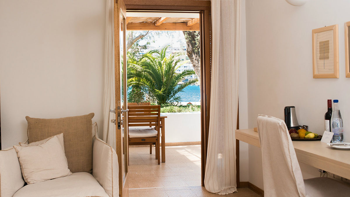 Superior Bungalow Beach Front